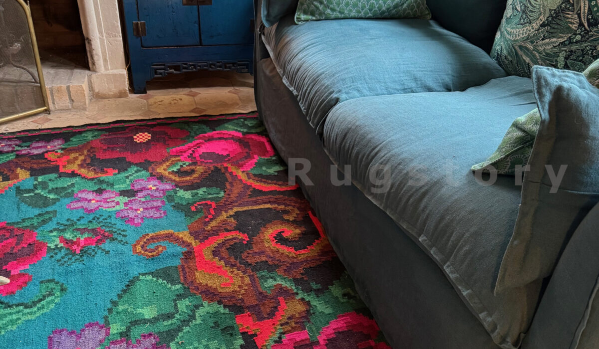 tapis kilim bleu
